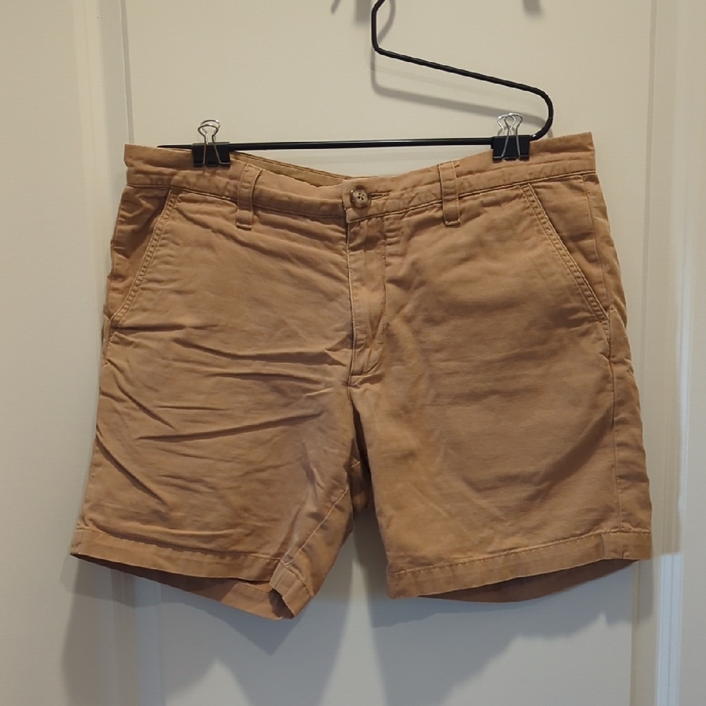 chubbies Tan Flat-Front Cotton Shorts